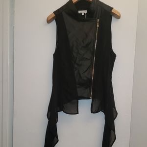 ToTo Collection vest